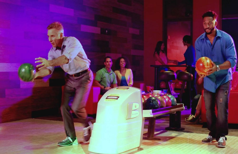 bowling-two-men